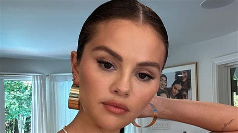 selena gomez nides|Selena Gomez posts nude photo on Instagram to。